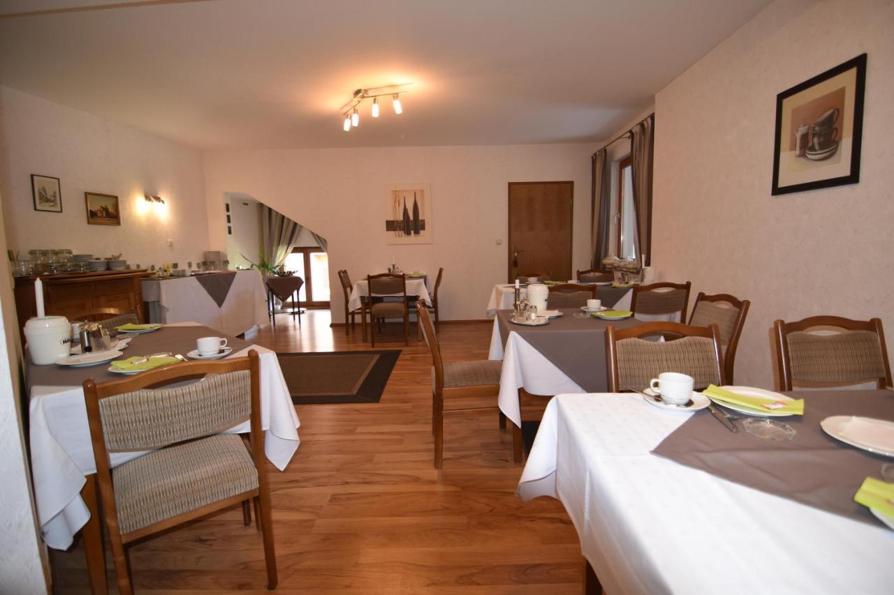Gasthaus Deutsches Haus Garni Вунсторф Экстерьер фото